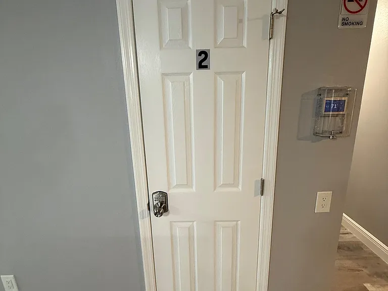 High Plains Ln — Photo 1