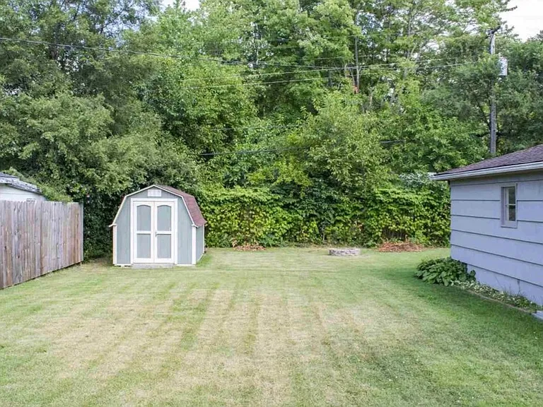 1222 N Ironwood Dr — Photo 23