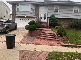 769 Allwyn St, Baldwin, NY 11510