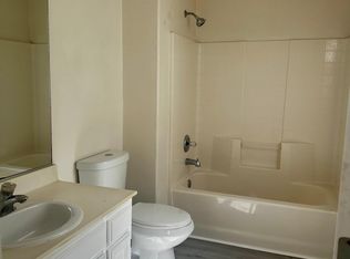 3855 Louis Krohn Dr, Santa Rosa, CA 95407