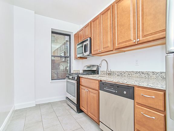 3rd image of 615 W 173rd St APT 1J