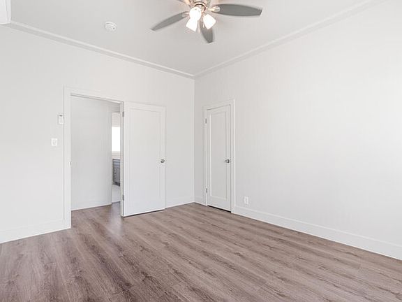 3rd image of 115 S Westmoreland Ave #117