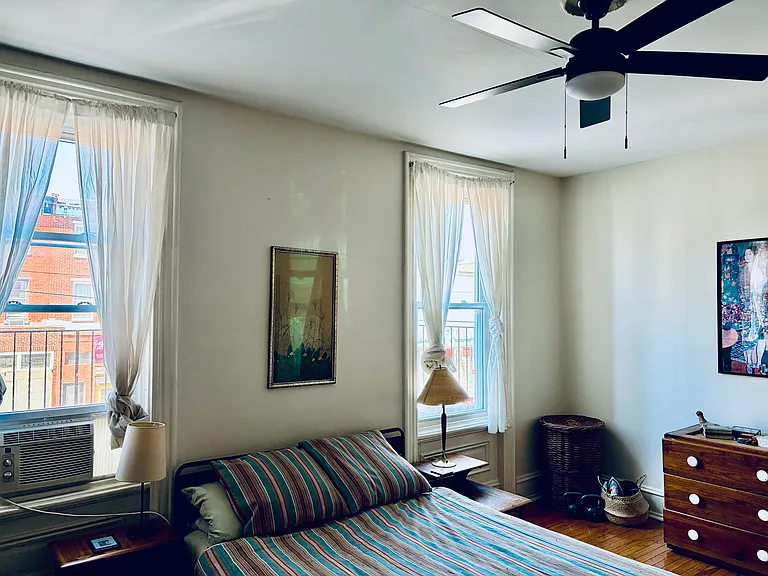 2812 W Girard Ave #3 — Photo 14