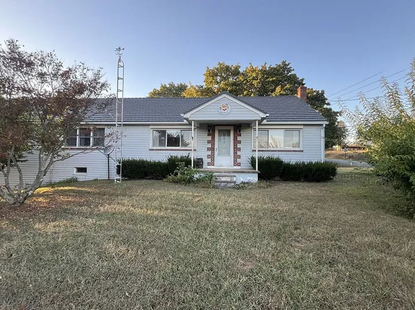 7 Jalappa Rd, Hamburg, PA 19526