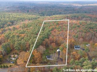 8 Walnut Hill Rd, Sandown, NH 03873