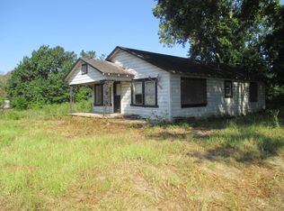 1810 S Front St, Overton, TX 75684