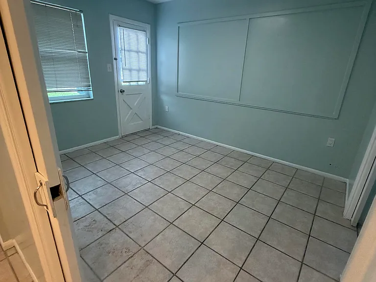 1501 Fuller St — Photo 11