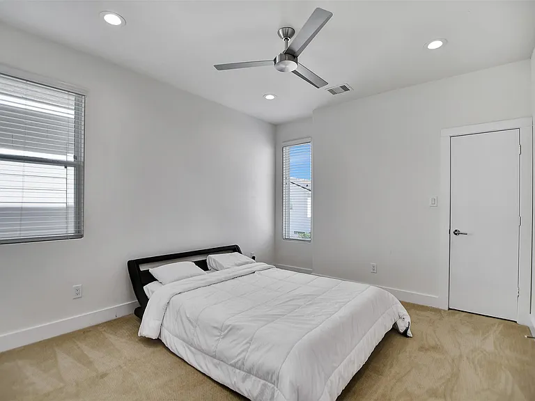 5507 Robusto Pl — Photo 34