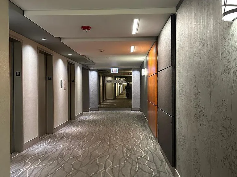 400 E Randolph St #921 — Photo 3