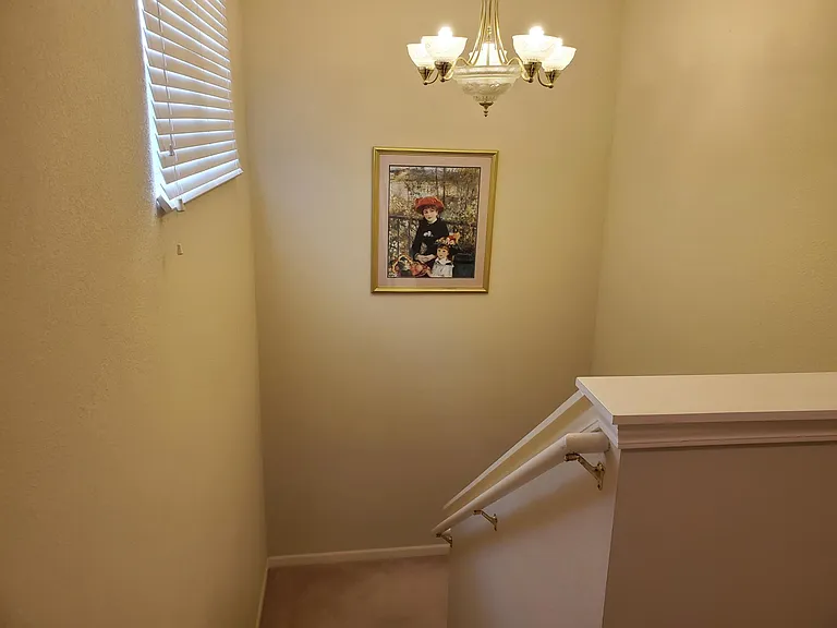 650 Huntridge Dr — Photo 16