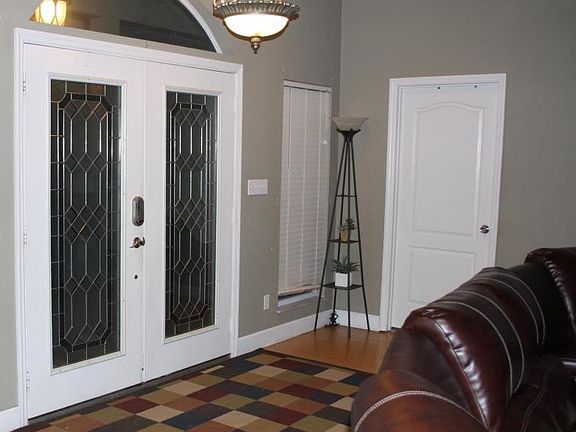 4th image of 1500 NE 153rd St