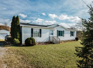 9390 Dicey St, Montague, MI 49437