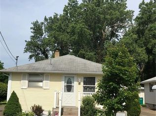 72 Krakow St, Buffalo, NY 14206