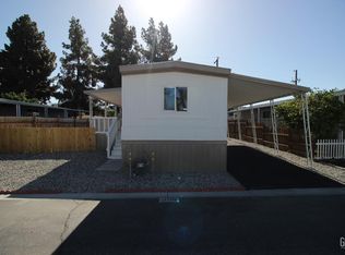 166 Hickorywood Ln, Bakersfield, CA