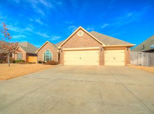 4901 NW 152nd St, Edmond, OK 73013