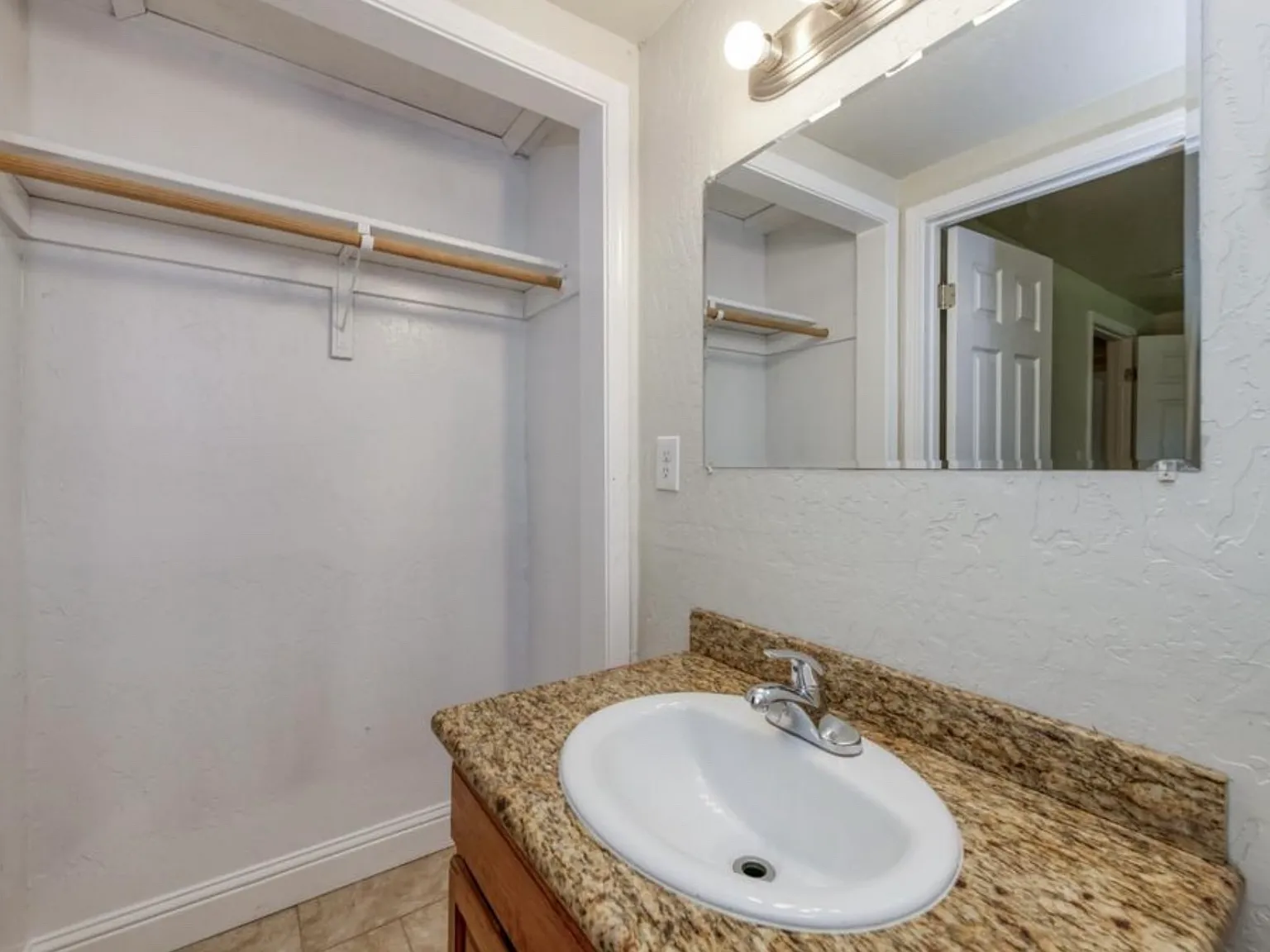1 bed, 625 sqft, $1,325 — Photo 3