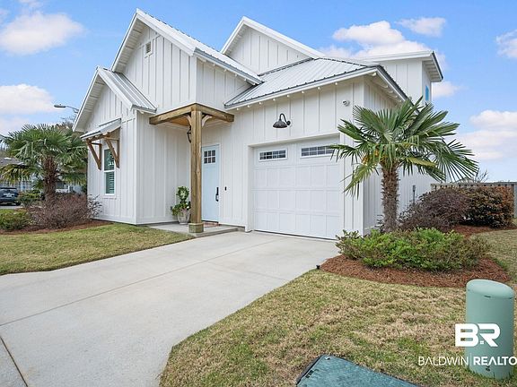 2nd image of 101 Cotswold Ln