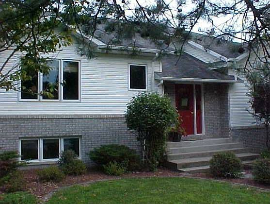 2nd image of 106 Timber Ridge Dr