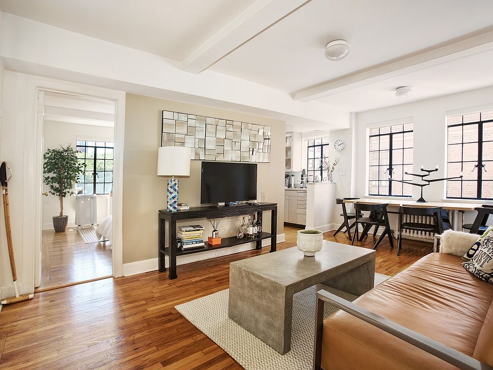 1st image of 333 E 43rd St APT 806