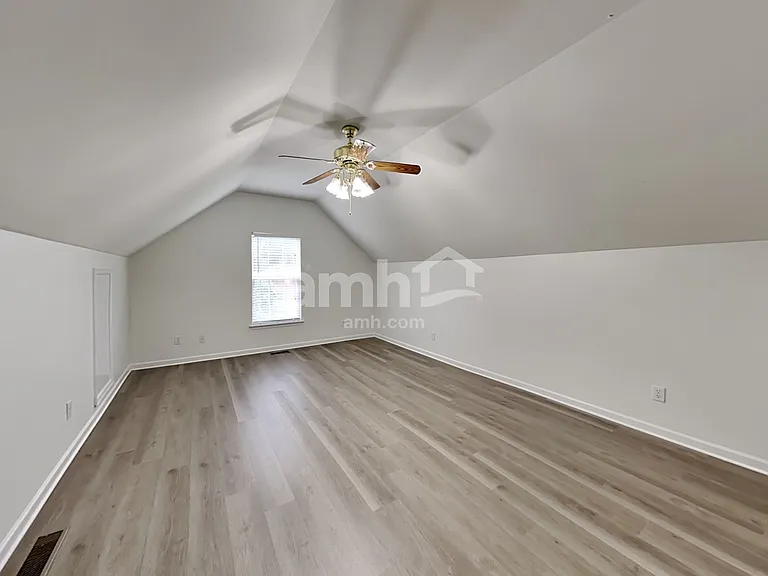 1828 Annalee Dr — Photo 22