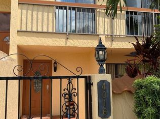 4016 Del Rio Way, Sunrise, FL 33351