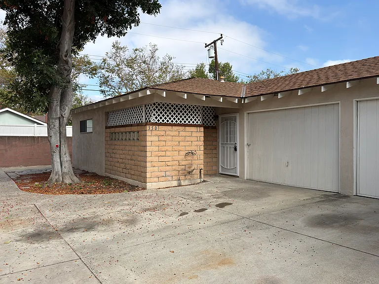 350 S Bedford Rd #350 — Photo 24