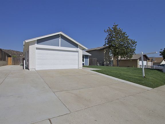 2nd image of 10329 Aquilla Dr