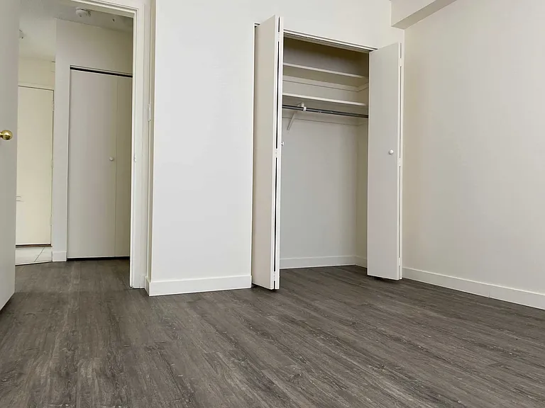 1250 Bute St — Photo 12