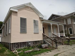 1214 40th St, Galveston, TX 77550