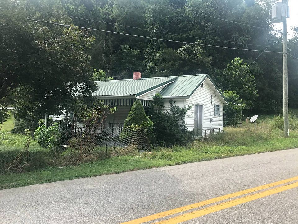 1st image of 3577 Clover Dr