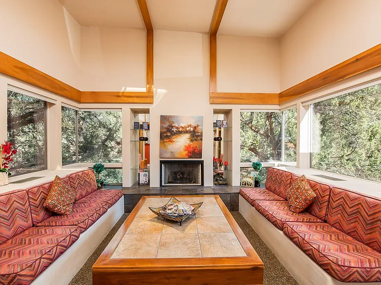 209 Pinon Woods Dr — Photo 15