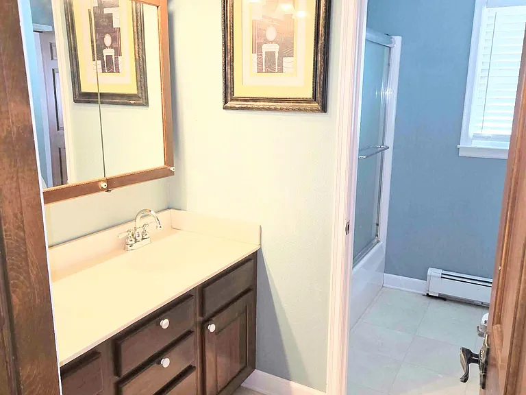 110 Bicentennial Ct — Photo 19