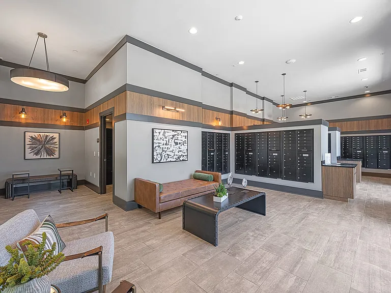 Populus Westside Apartments — Photo 7