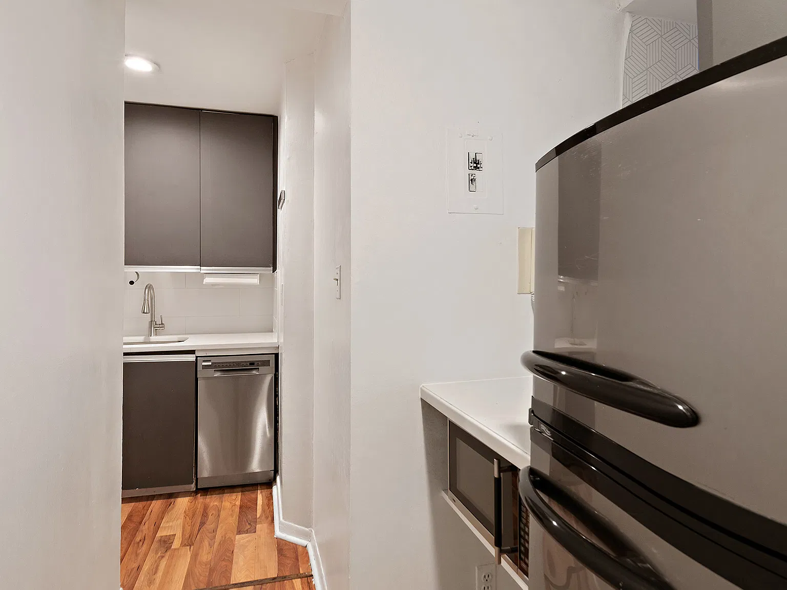145 East 29th Street — Photo 2