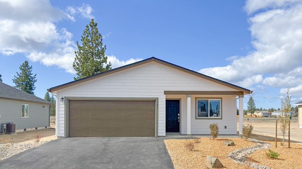 16651 Grey Pne, La Pine, OR, La Pine