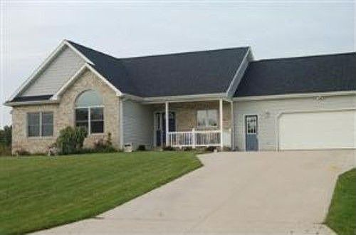 1st image of 3585 Canton Dr