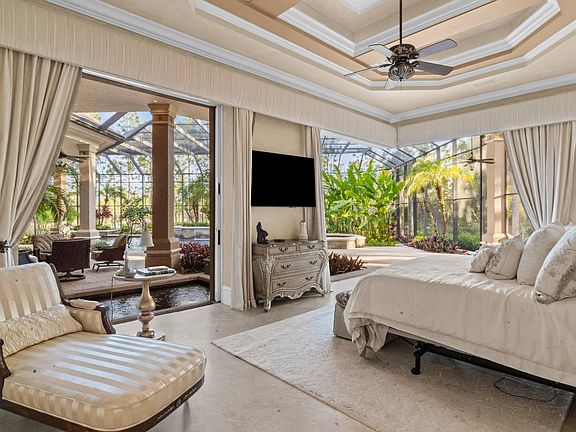 3rd image of 4457 Club Estates Dr