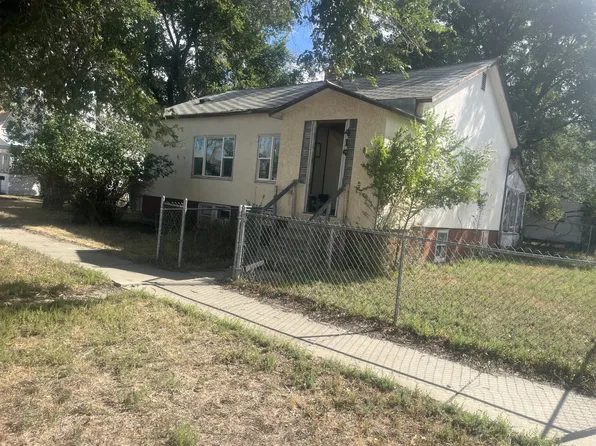 415 S Sargent Ave, Glendive, MT 59330