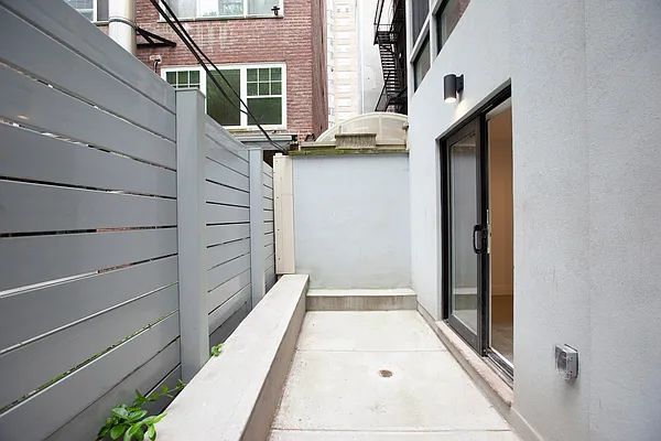 Rented by Oxford Property Group | media 8