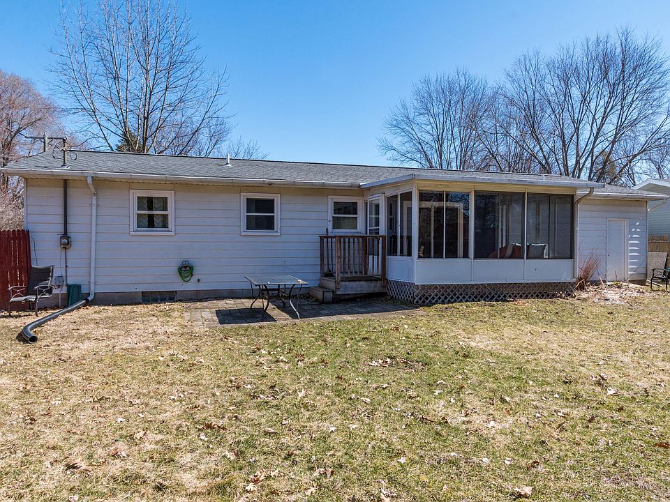 1st image of 13552 W Tremblay Dr