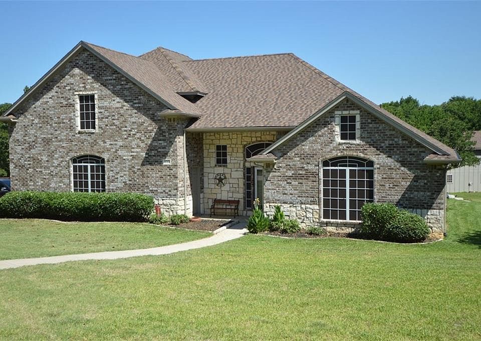 1st image of 3013 Britt Dr