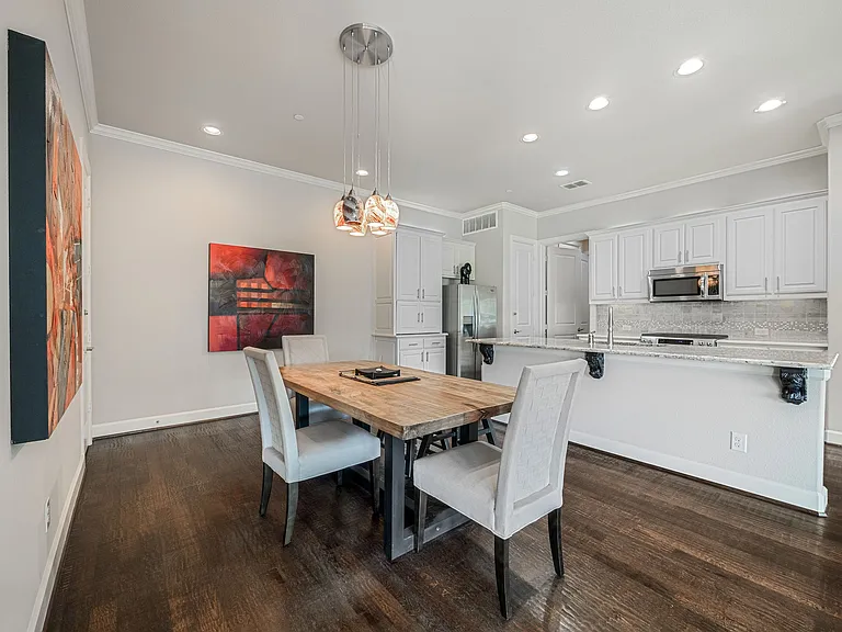 5001 Meridian Ln #2103 — Photo 8