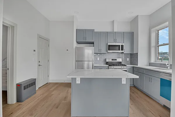 Rented by Corcoran | media 8