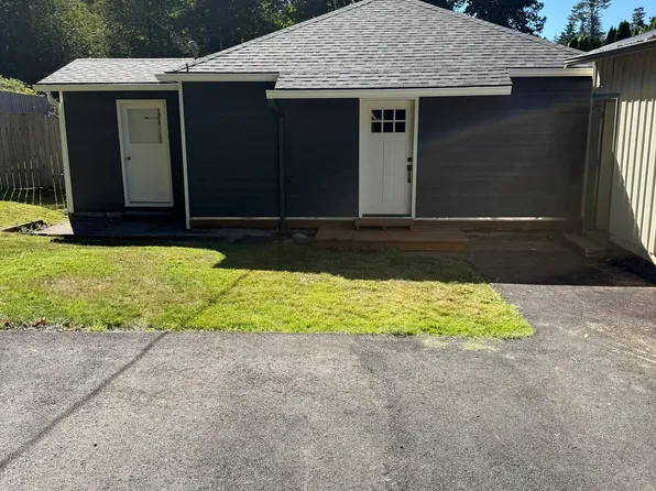 17735 Gerilyn Ct, Sandy, OR 97055