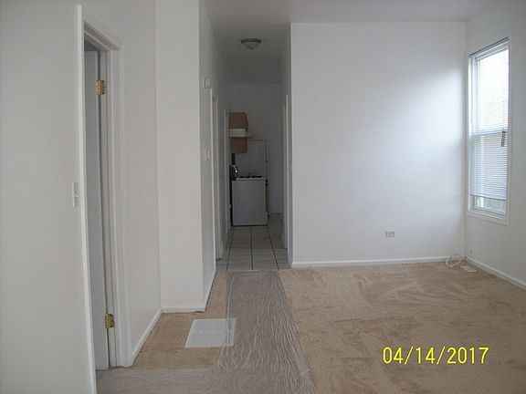 2nd image of 8470 S Vincennes Ave #1