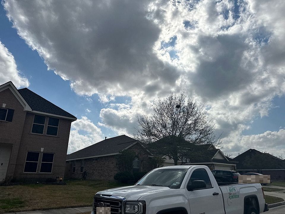 2nd image of 2206 Sugar Hill Dr