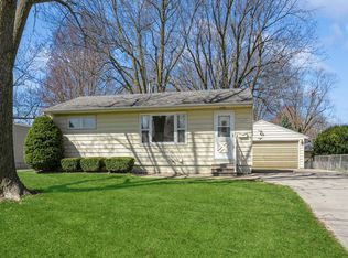 807 E 13th St N, Newton, IA 50208