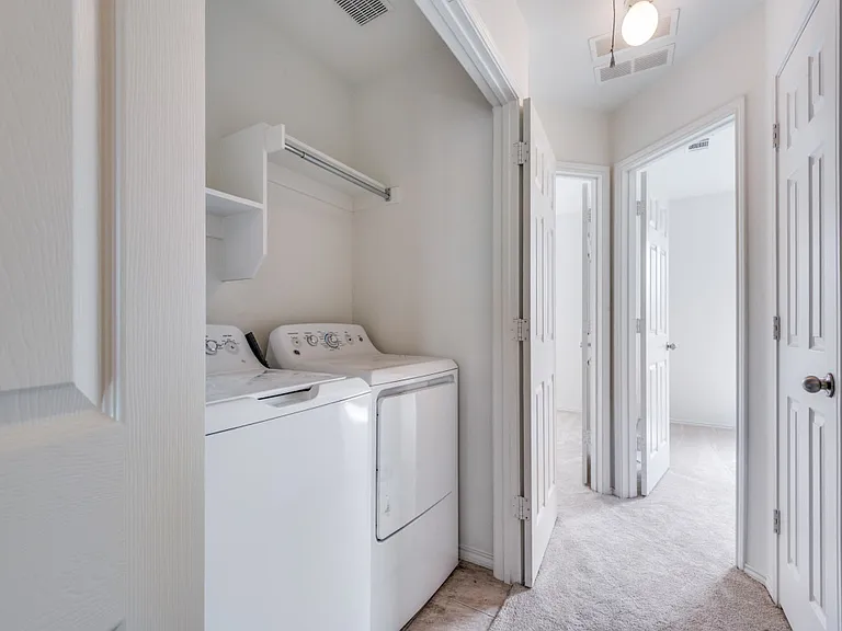 10716 Astor Dr — Photo 18