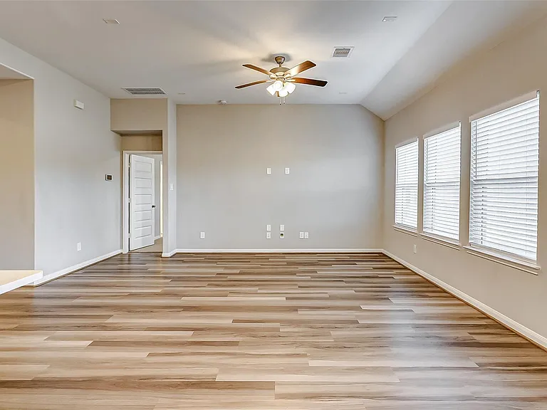 2165 Woodland Pine Dr — Photo 28