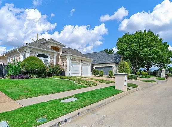 4th image of 3205 Oak Arbor Dr